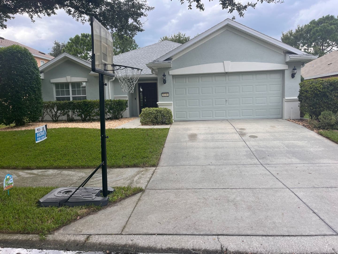 Ocala House: 4146 SW 47th Ct,