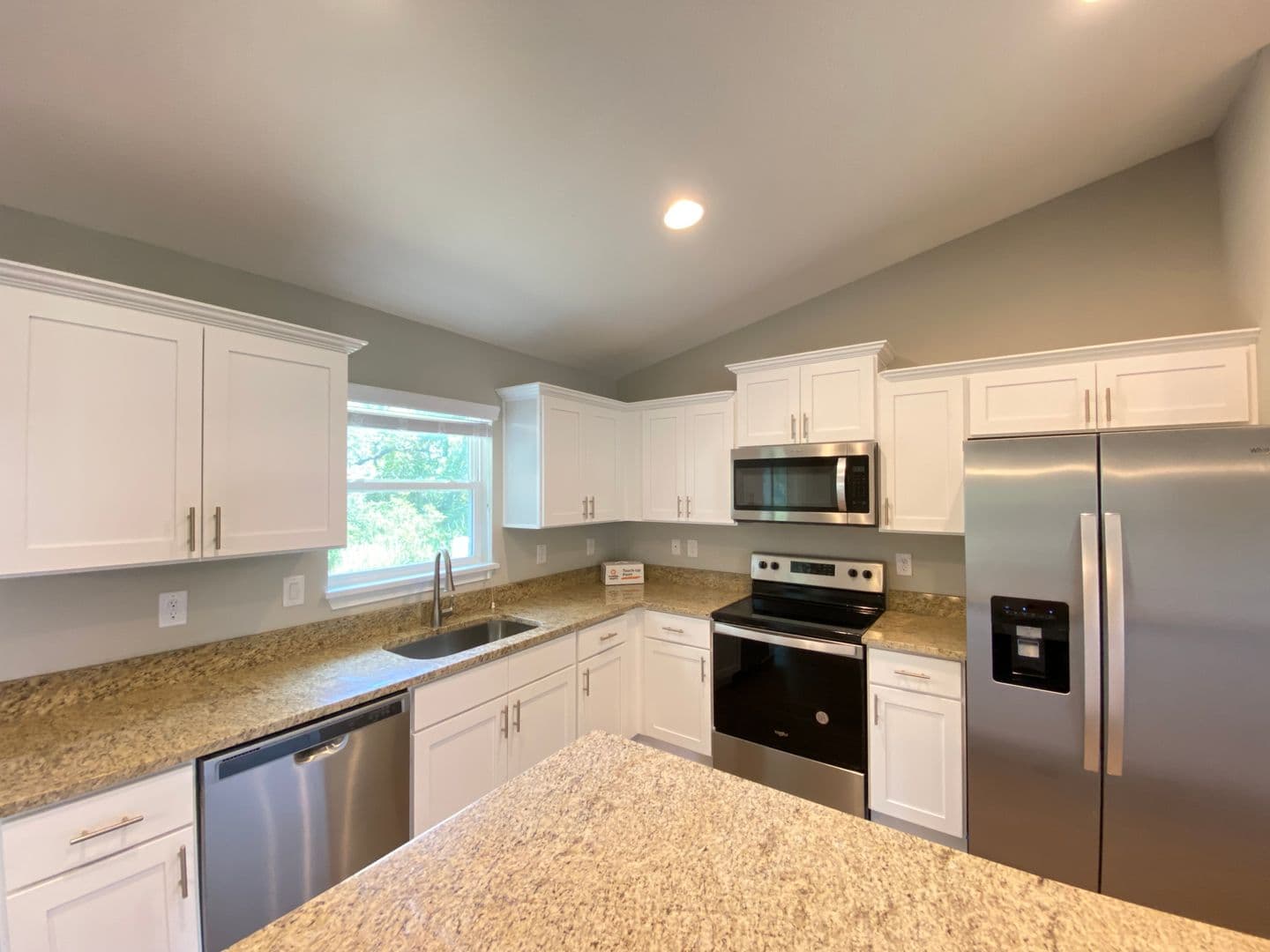 Ocala House: 130 Oak Circle