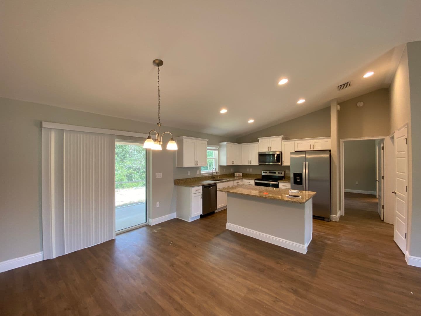 Ocala House: 130 Oak Circle