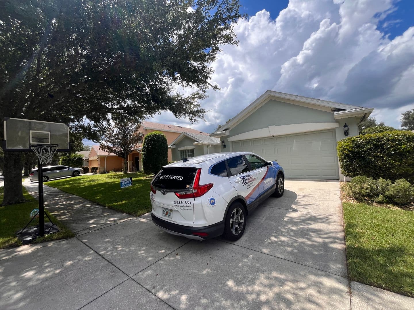 Ocala House: 4146 SW 47th Ct,