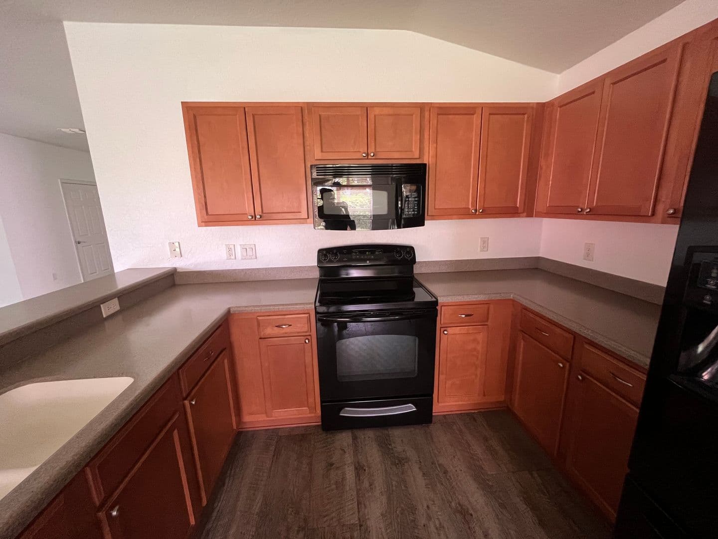 Ocala House: 4146 SW 47th Ct,