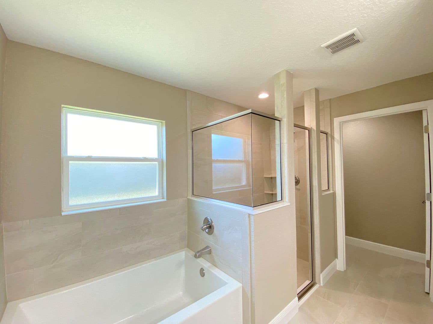 Belleview House: 10121 SE 67th Ter
