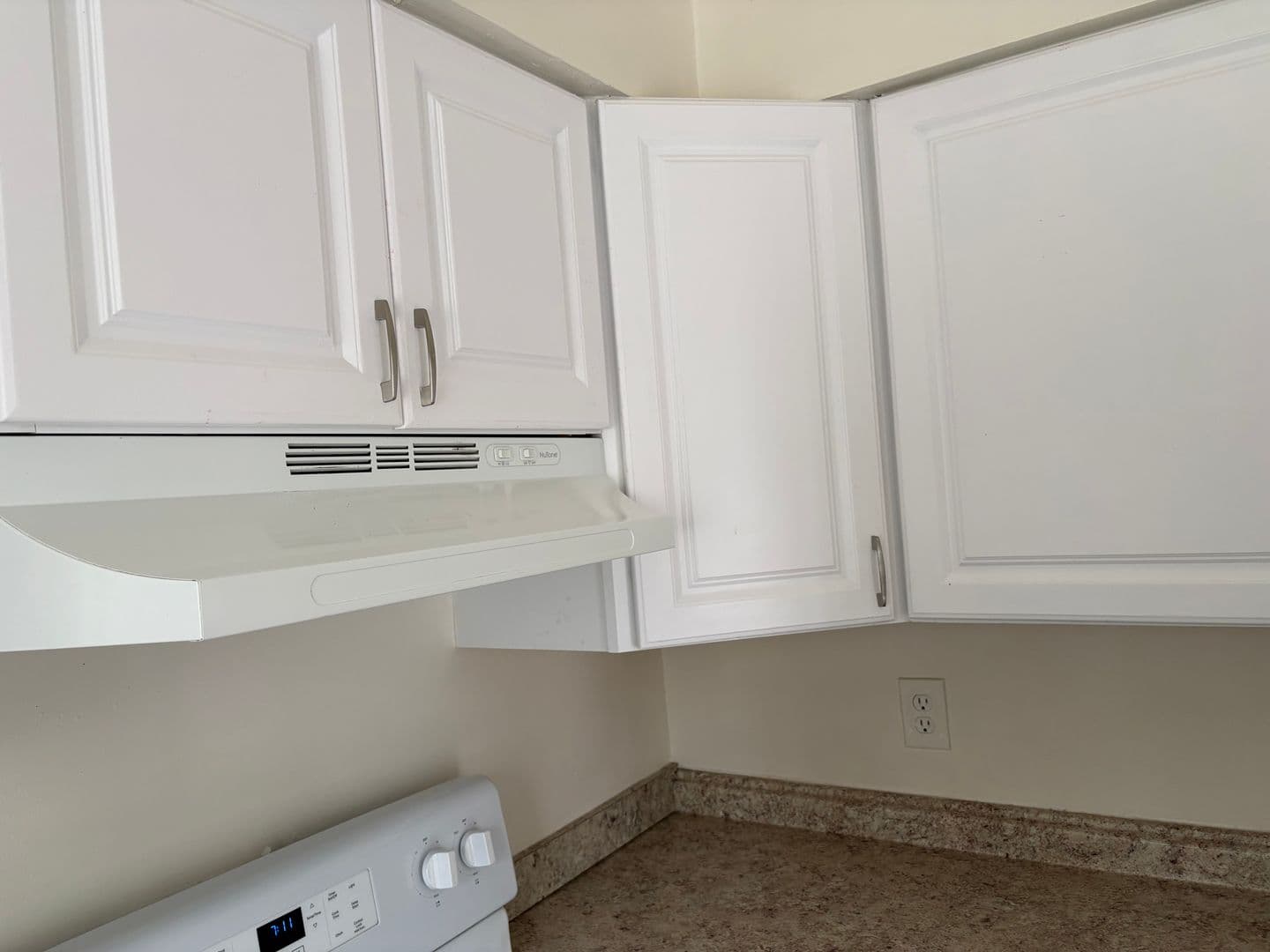 Gainesville Apartment: 724 SW 68th Terr