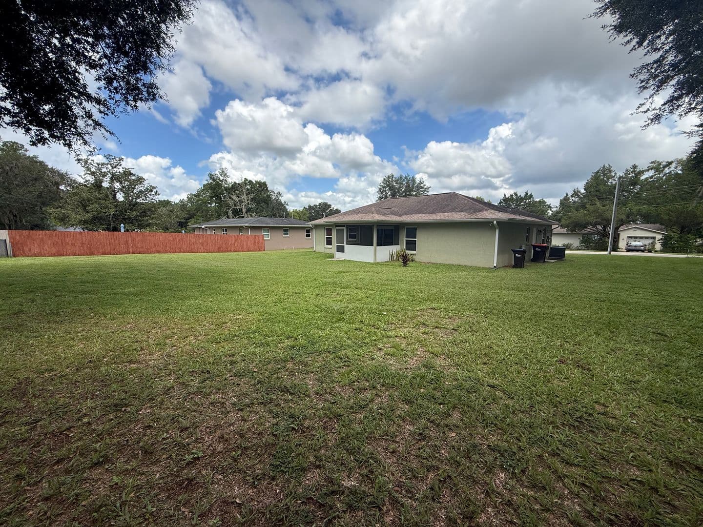 Belleview House: 5300 SE 115th Place