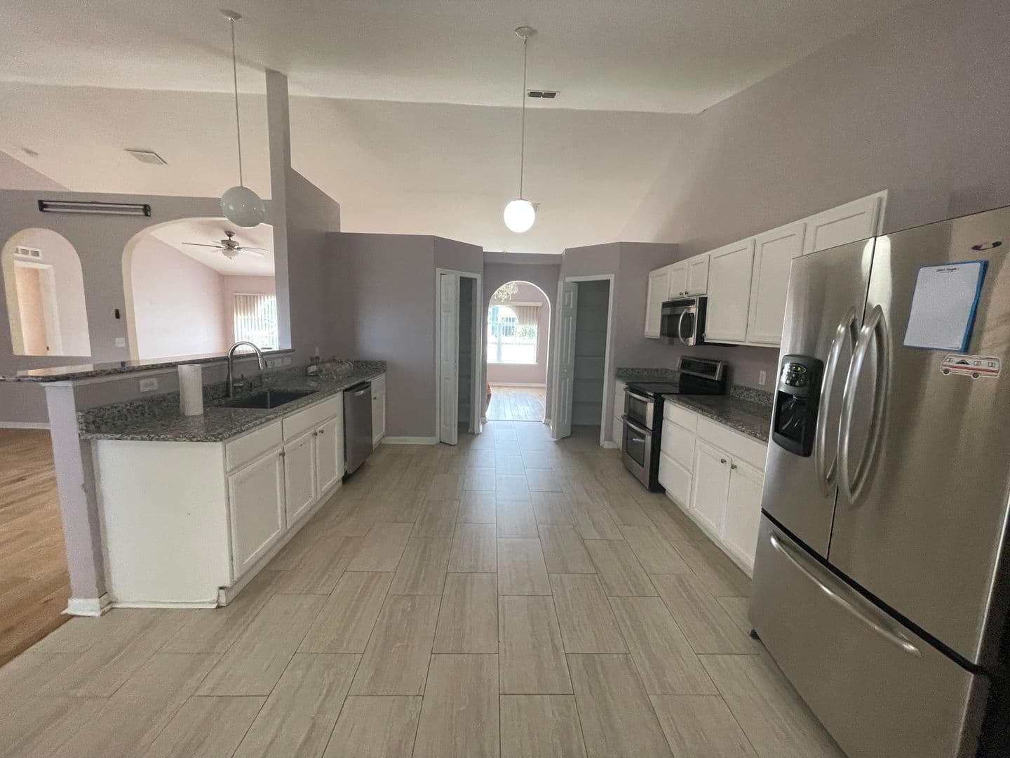 Ocala House: 4535 SW 42nd St