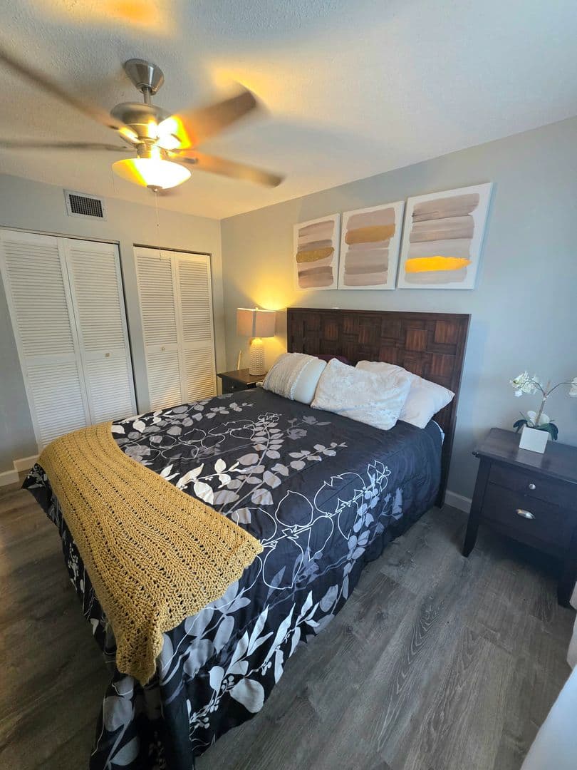Ocala House: 681 MIDWAY DRIVE