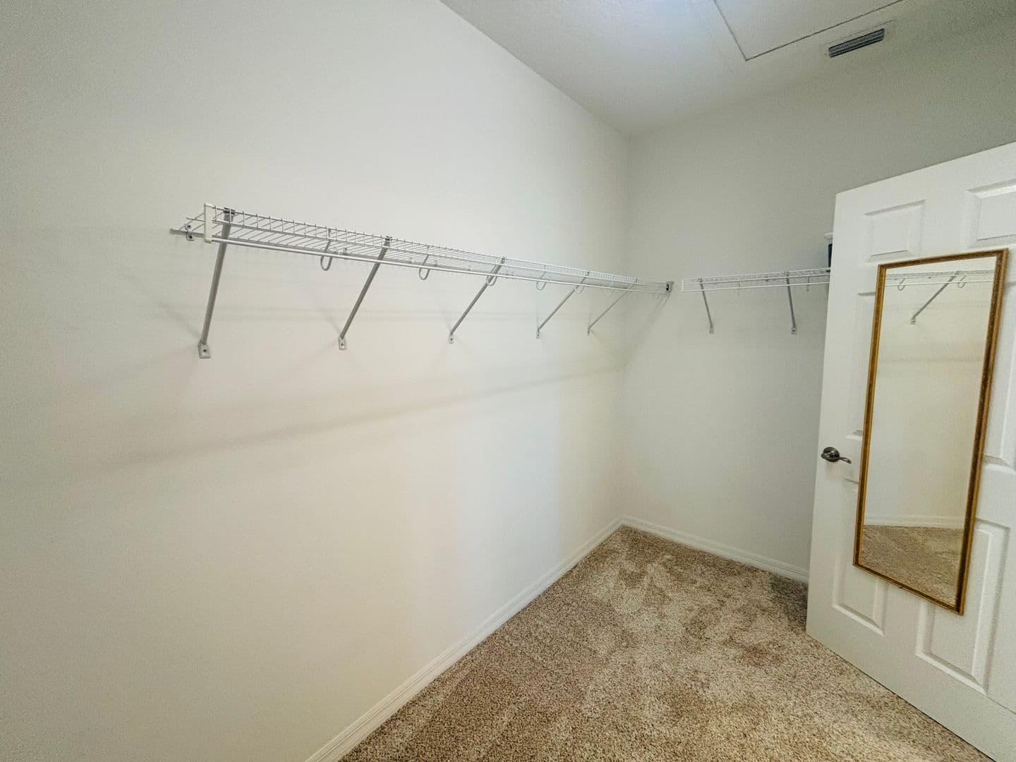 Ocala House: 4859 NW 35th Lane Rd