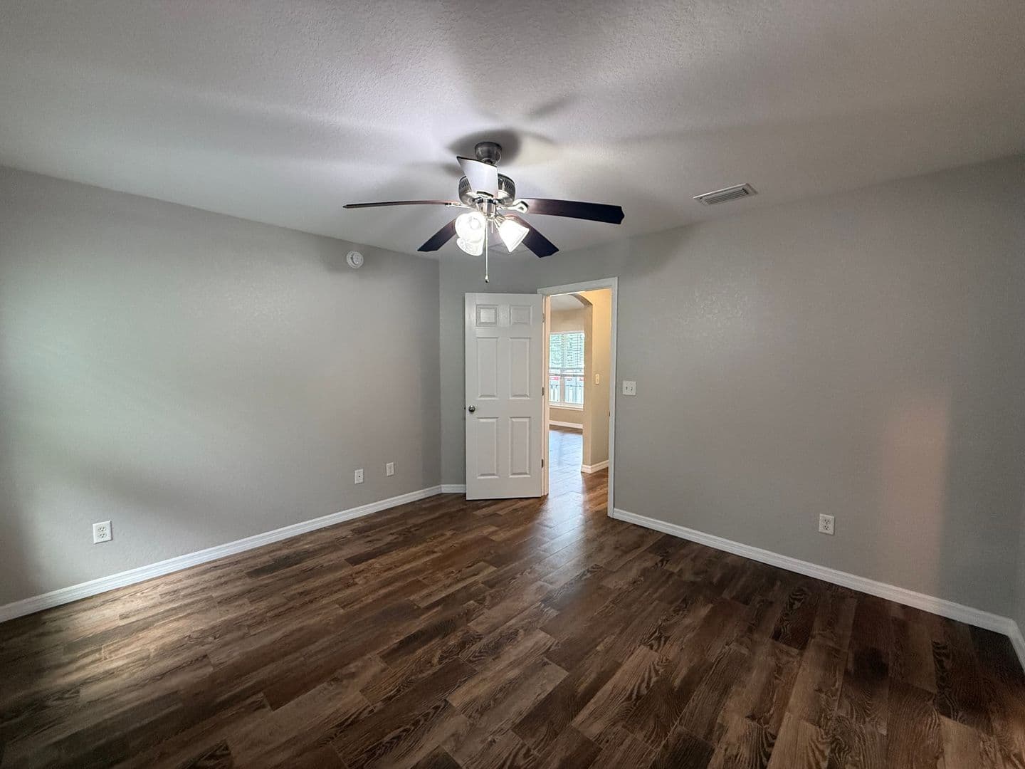 Belleview House: 5300 SE 115th Place