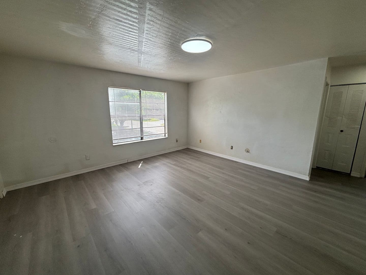 Gainesville Apartment: 2404 SW 31st Pl
