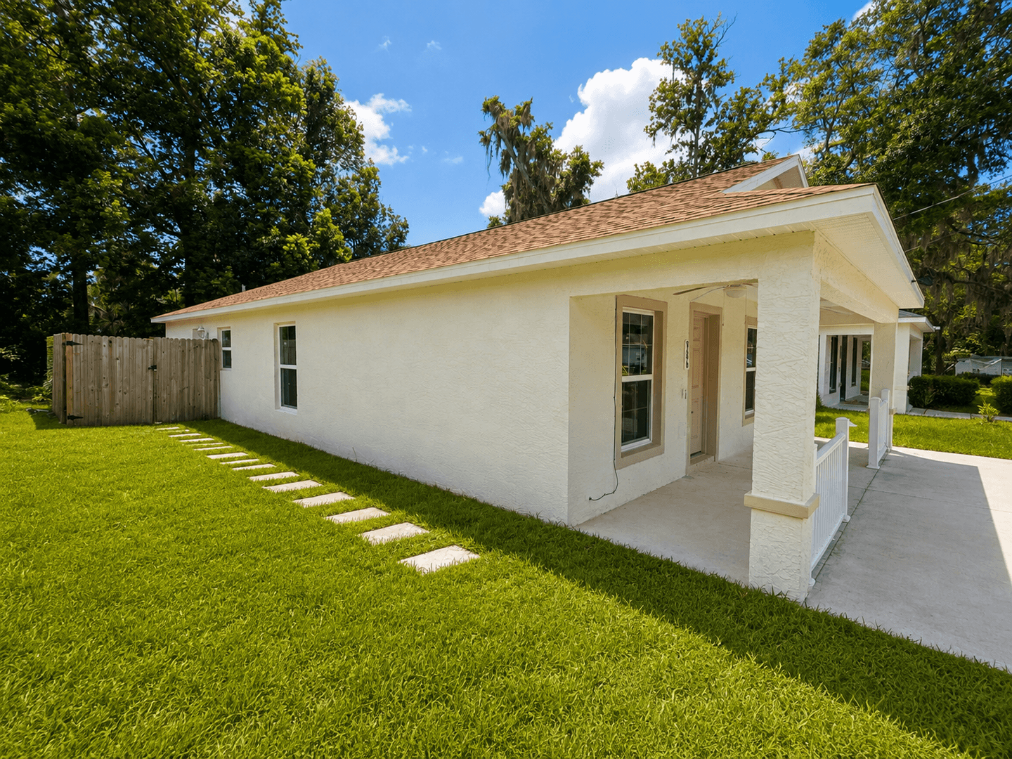Ocala House: 986 NW 1st St.