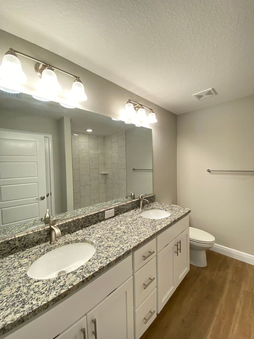 Ocala House: 130 Oak Circle