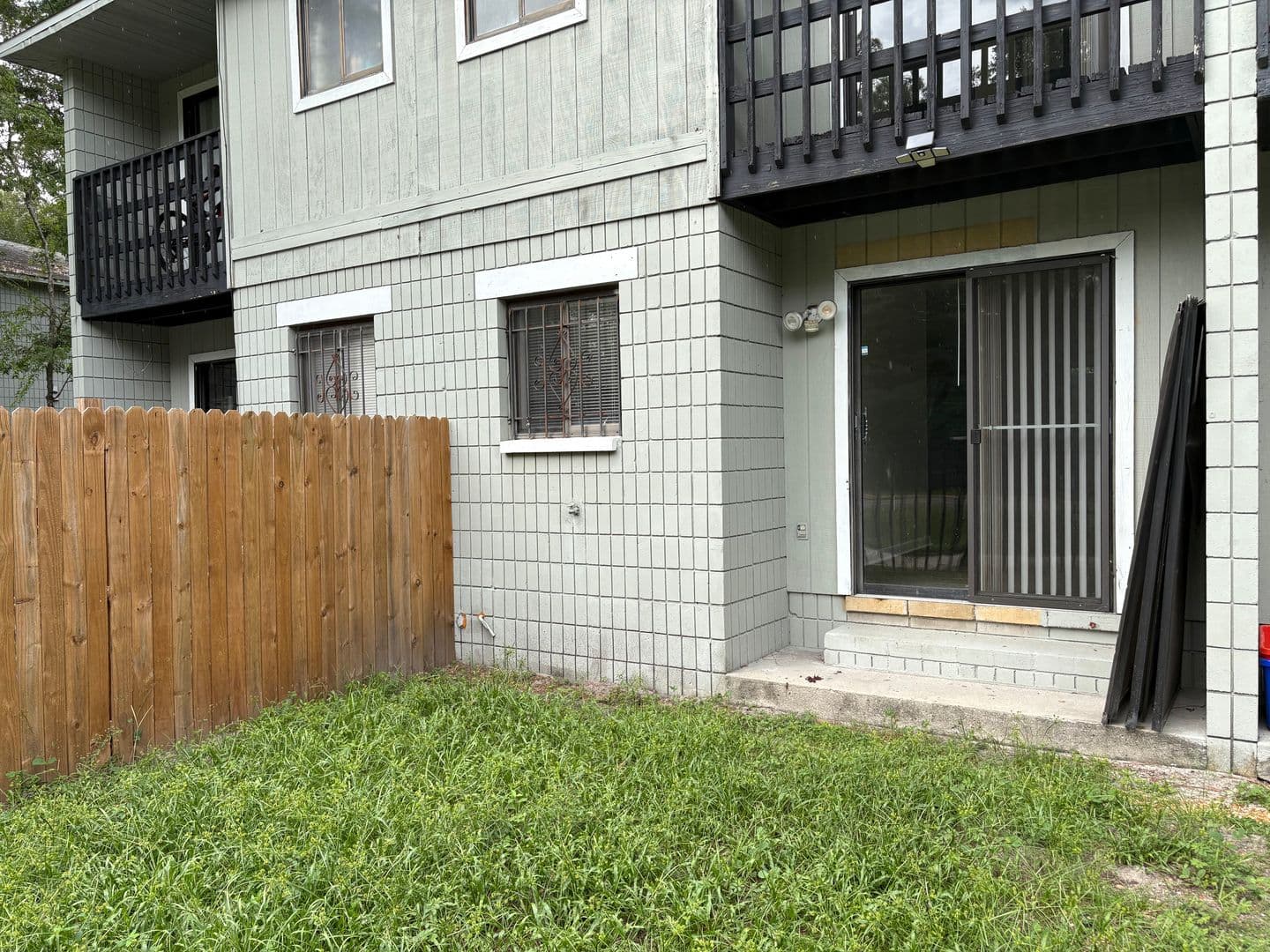 Gainesville Apartment: 724 SW 68th Terr