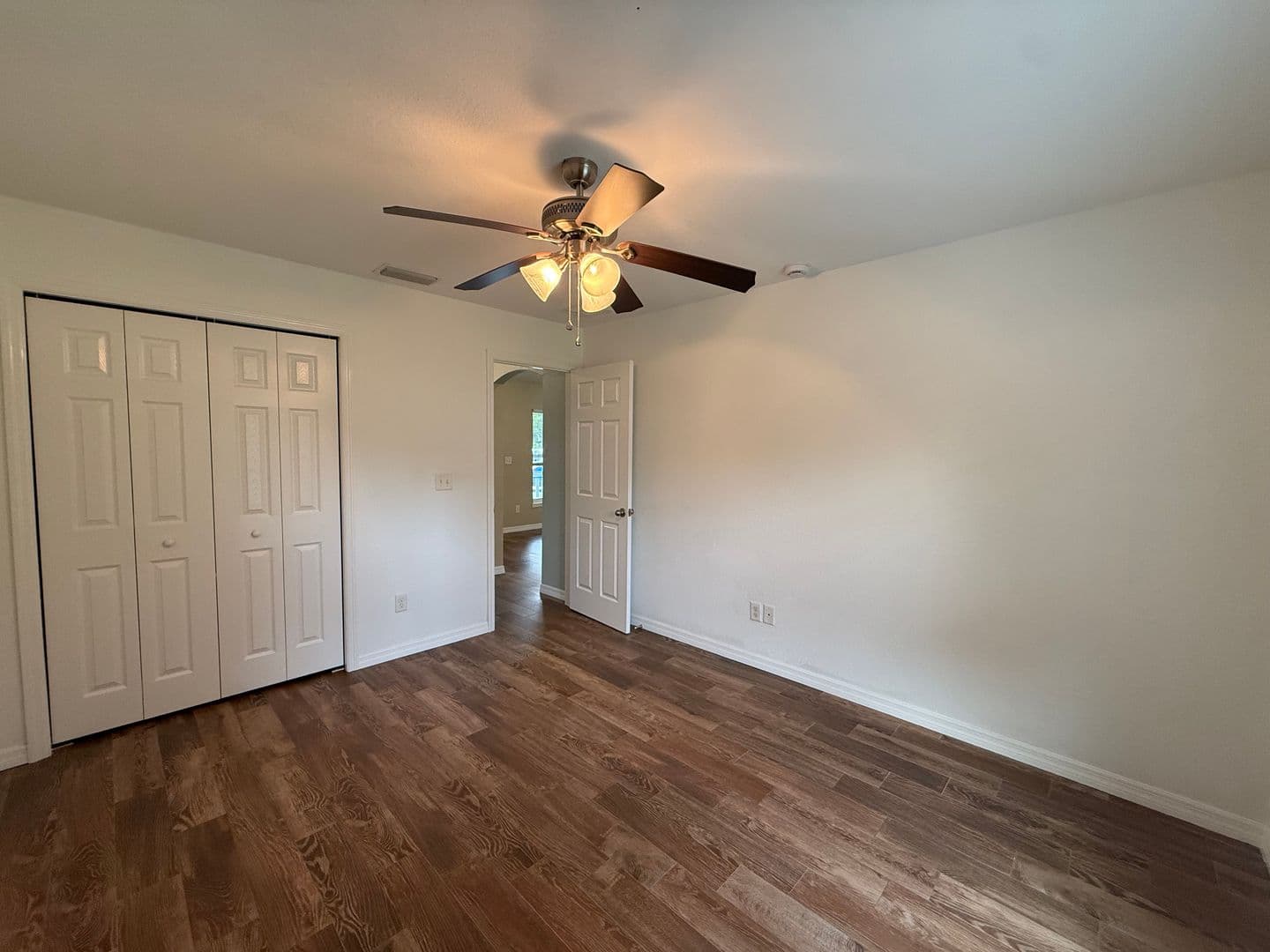 Belleview House: 5300 SE 115th Place