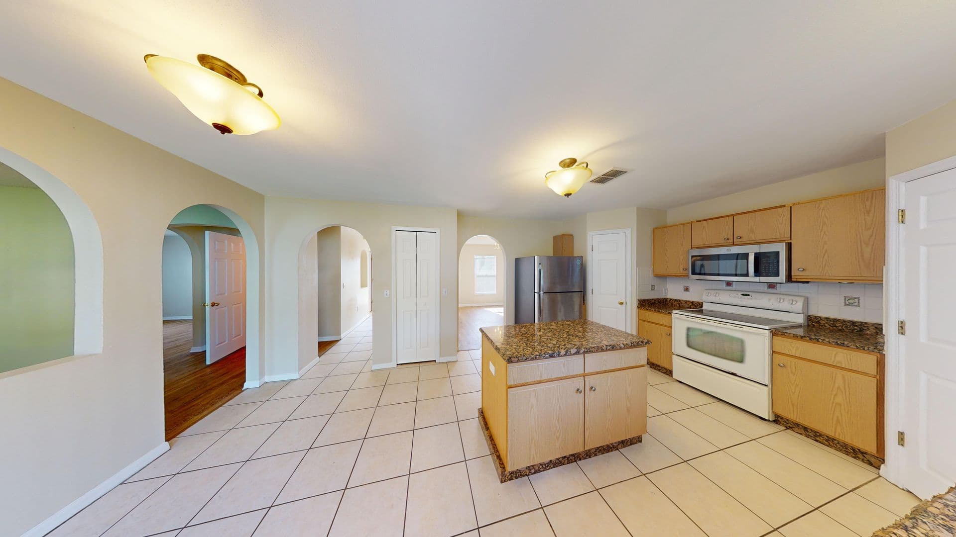 Orlando House: 11861 Bentry St