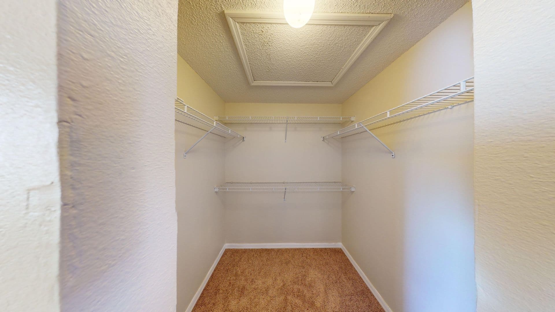 Orlando House: 11861 Bentry St