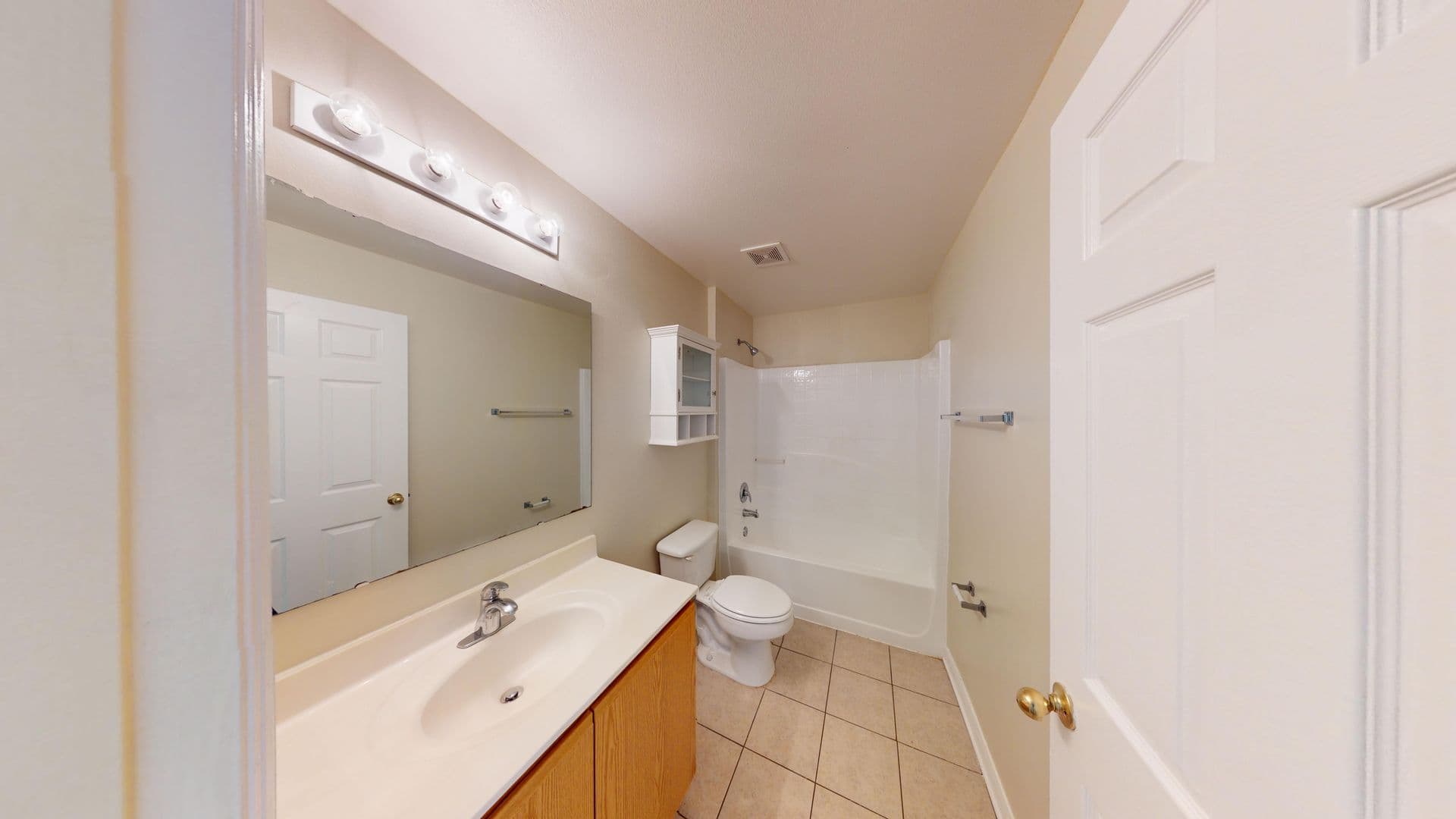 Orlando House: 11861 Bentry St