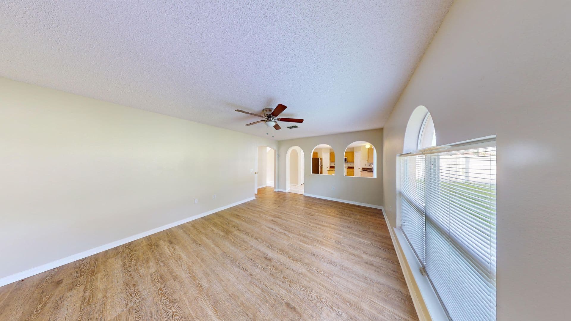 Orlando House: 11861 Bentry St