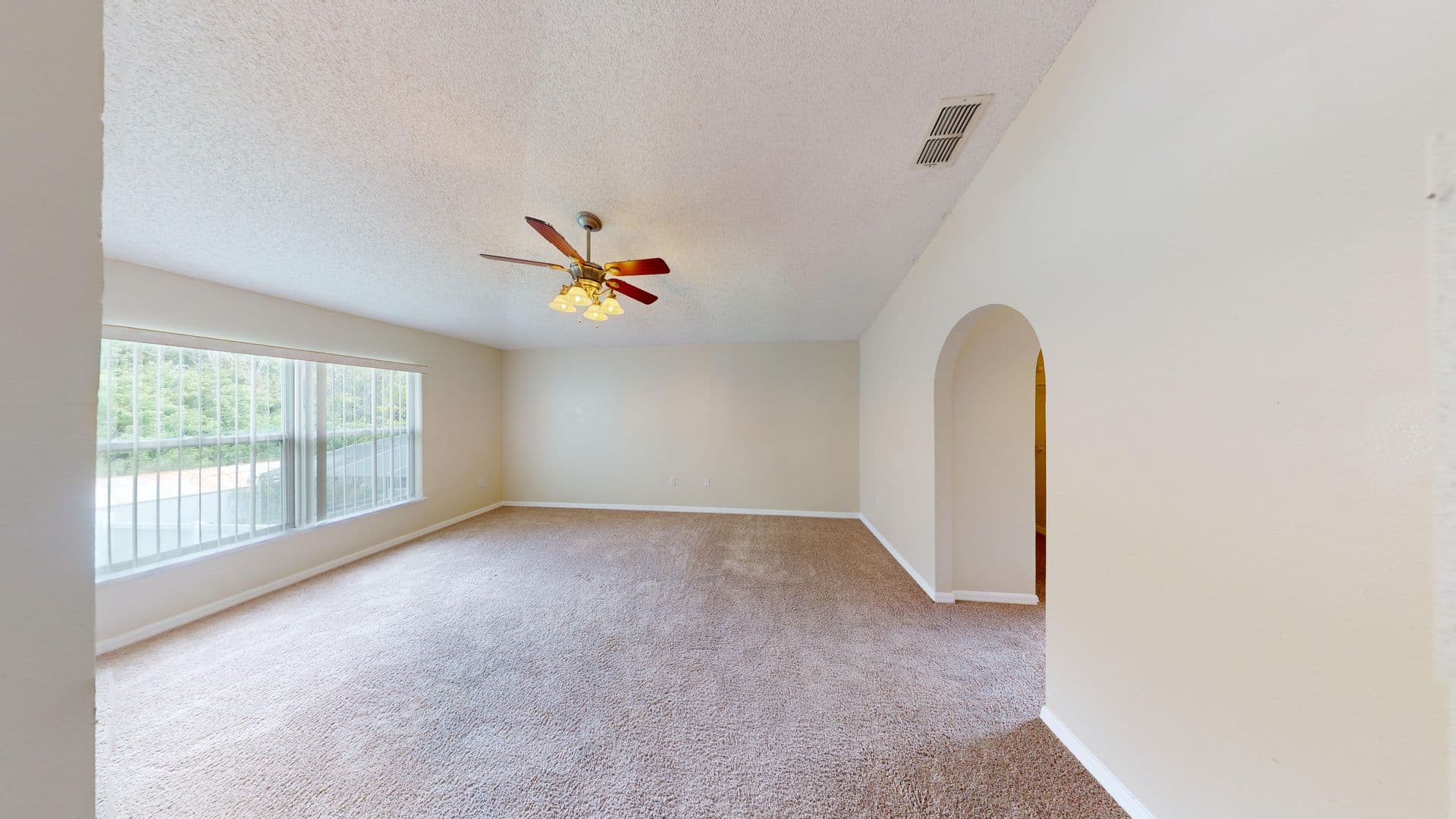 Orlando House: 11861 Bentry St