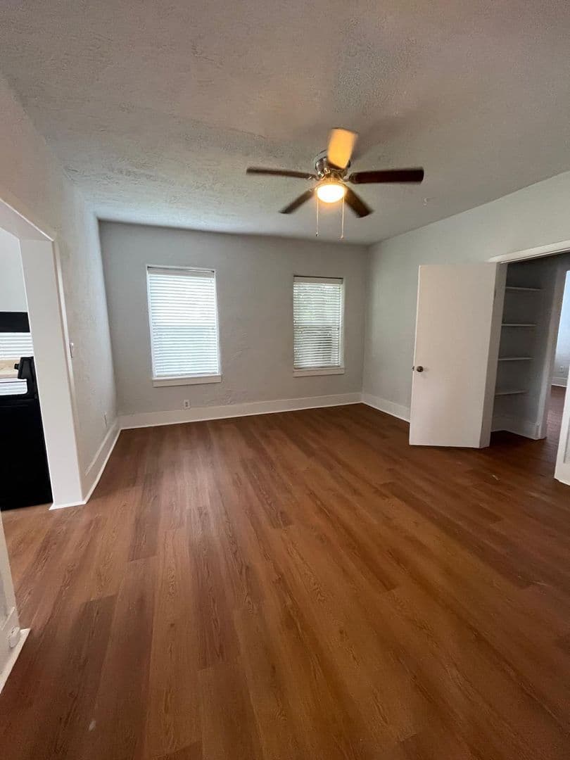 Orlando Apartment: 615 Woodlawn Blvd