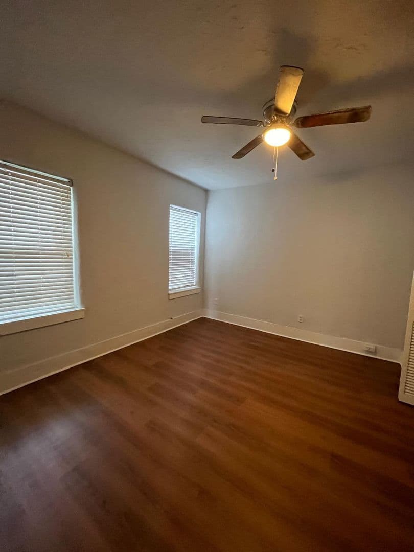 Orlando Apartment: 615 Woodlawn Blvd