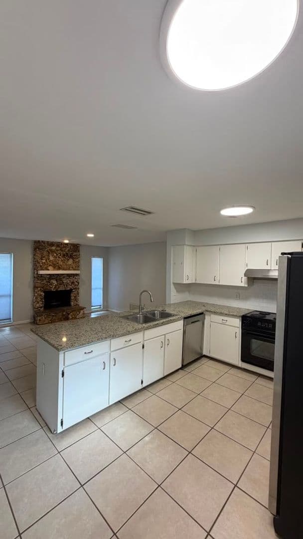 Winter Park House: 937 Aragon Ave