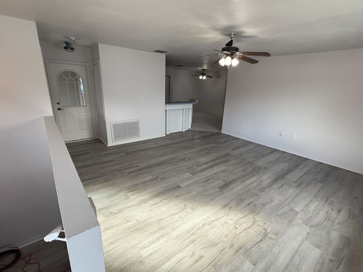 Hudson Apartment: 10526 State Rd 52