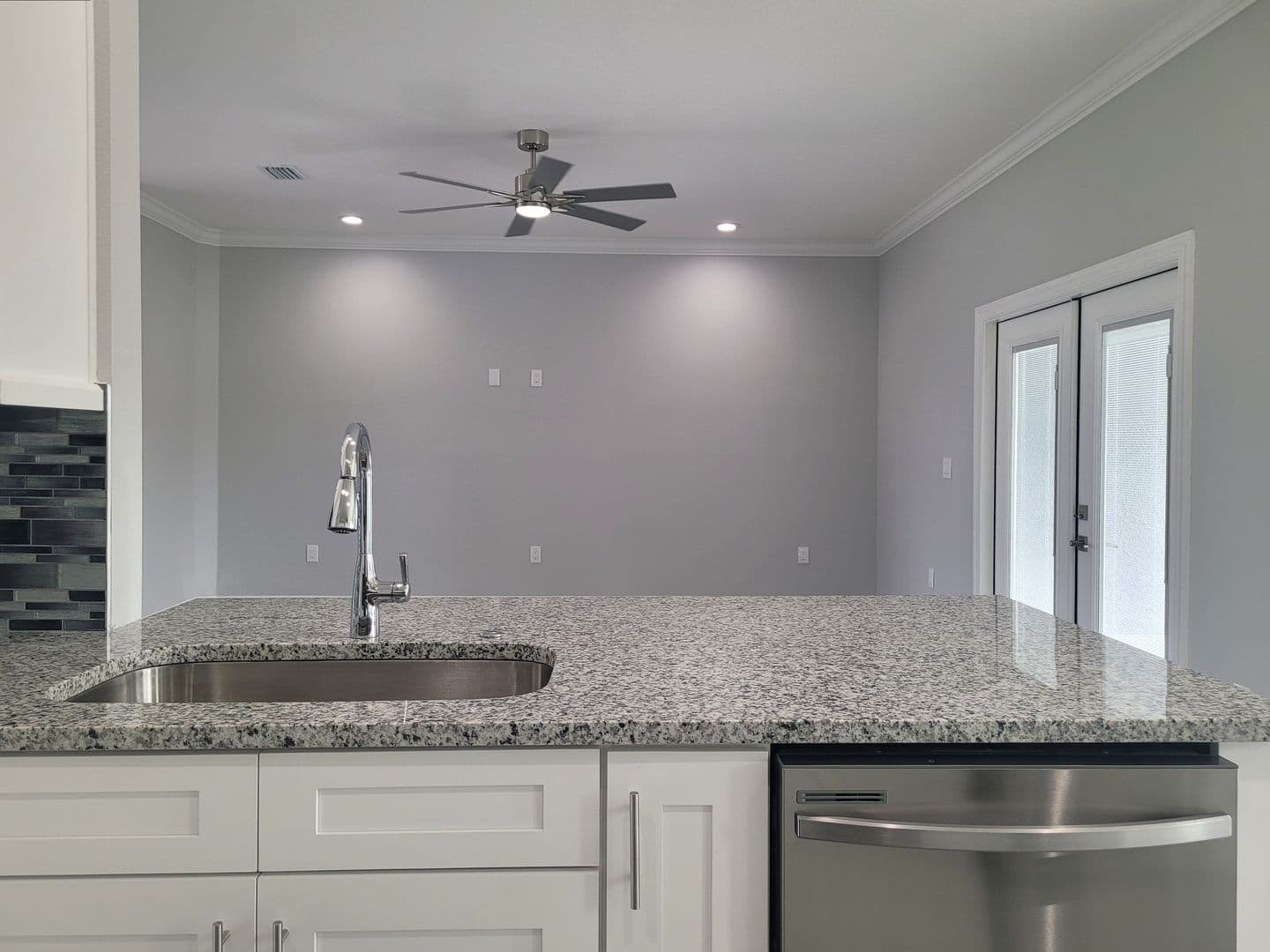 SPRING HILL House: 13032 AGATHA LN