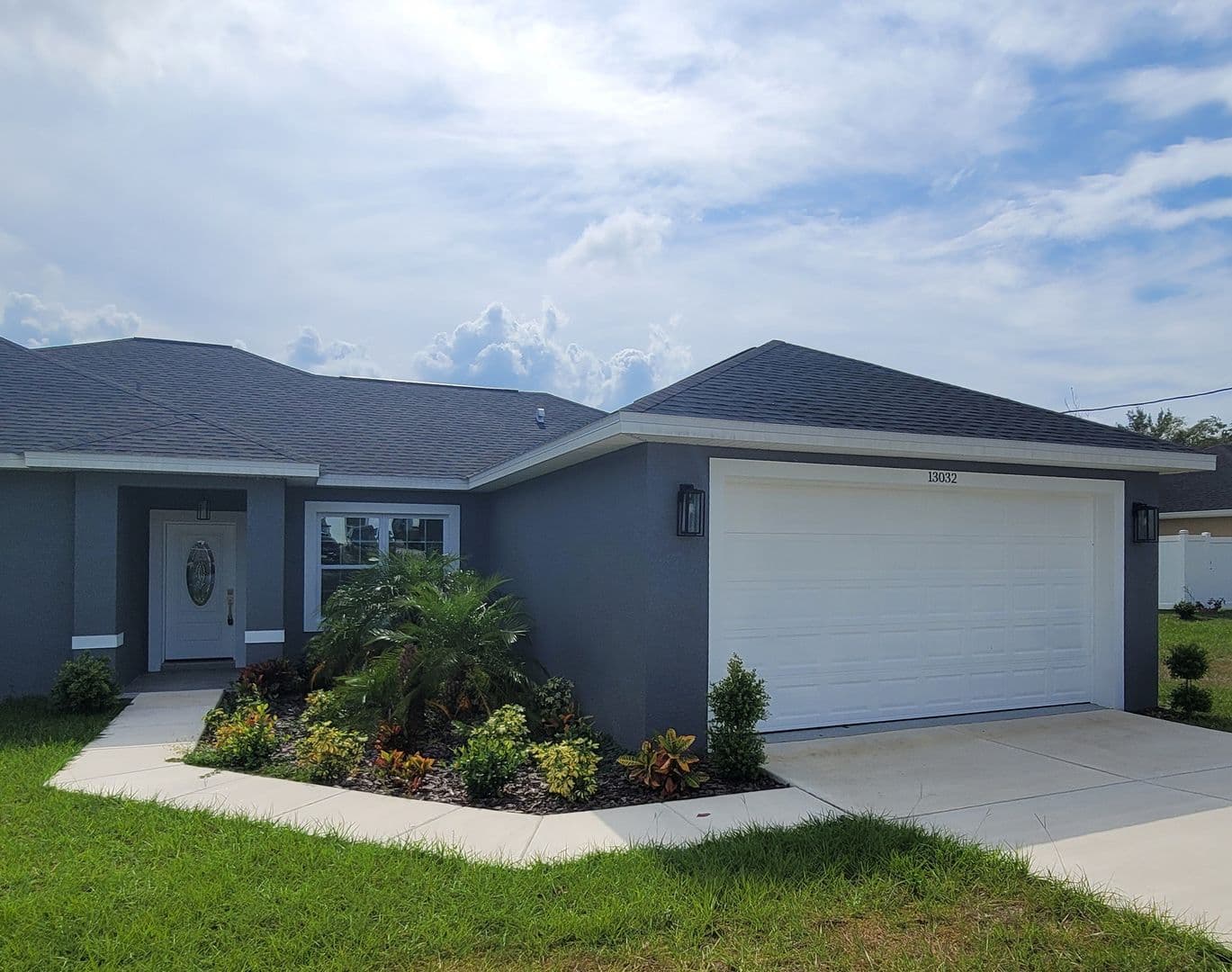 SPRING HILL House: 13032 AGATHA LN