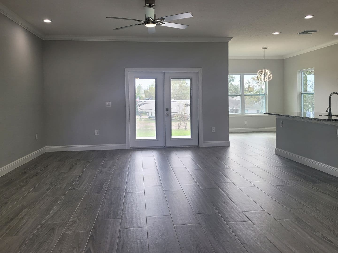 SPRING HILL House: 13032 AGATHA LN