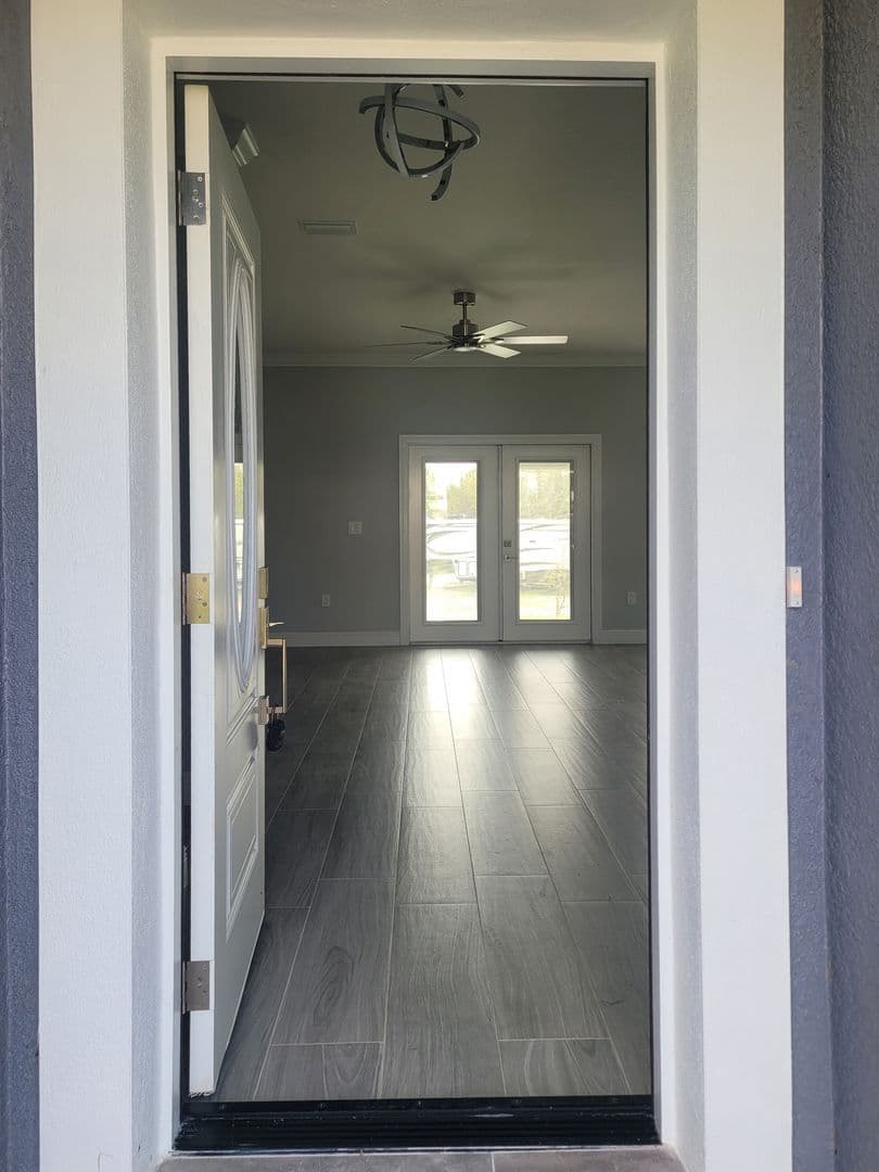 SPRING HILL House: 13032 AGATHA LN