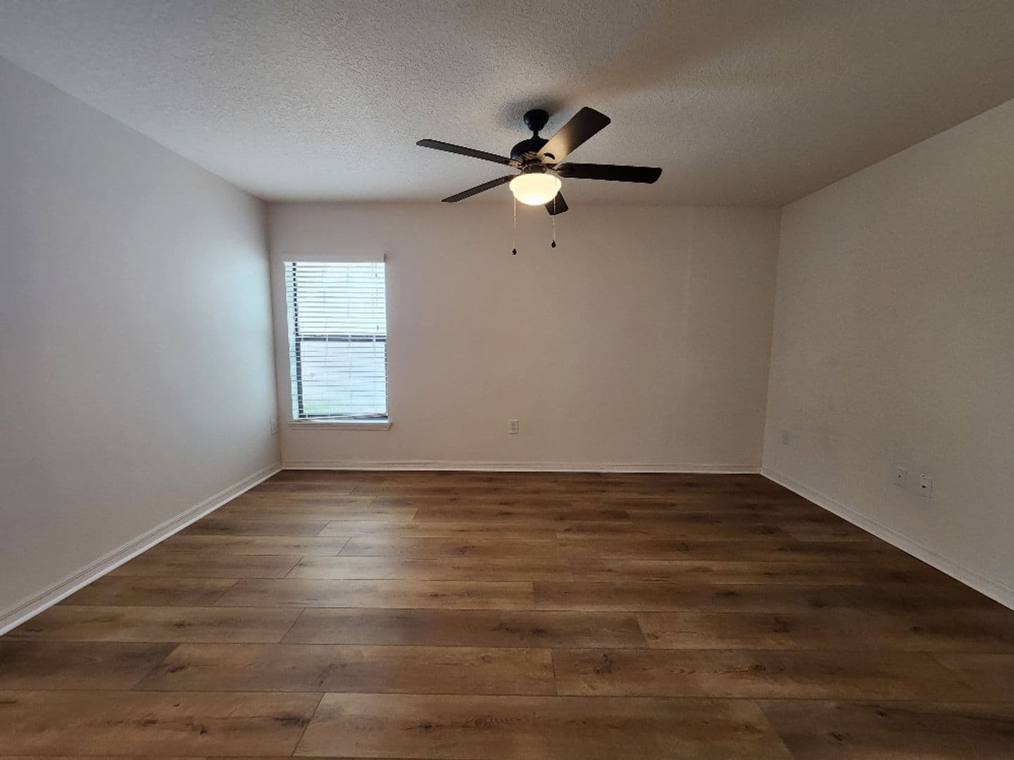 Riverview House: 11910 Winterset Cove Drive