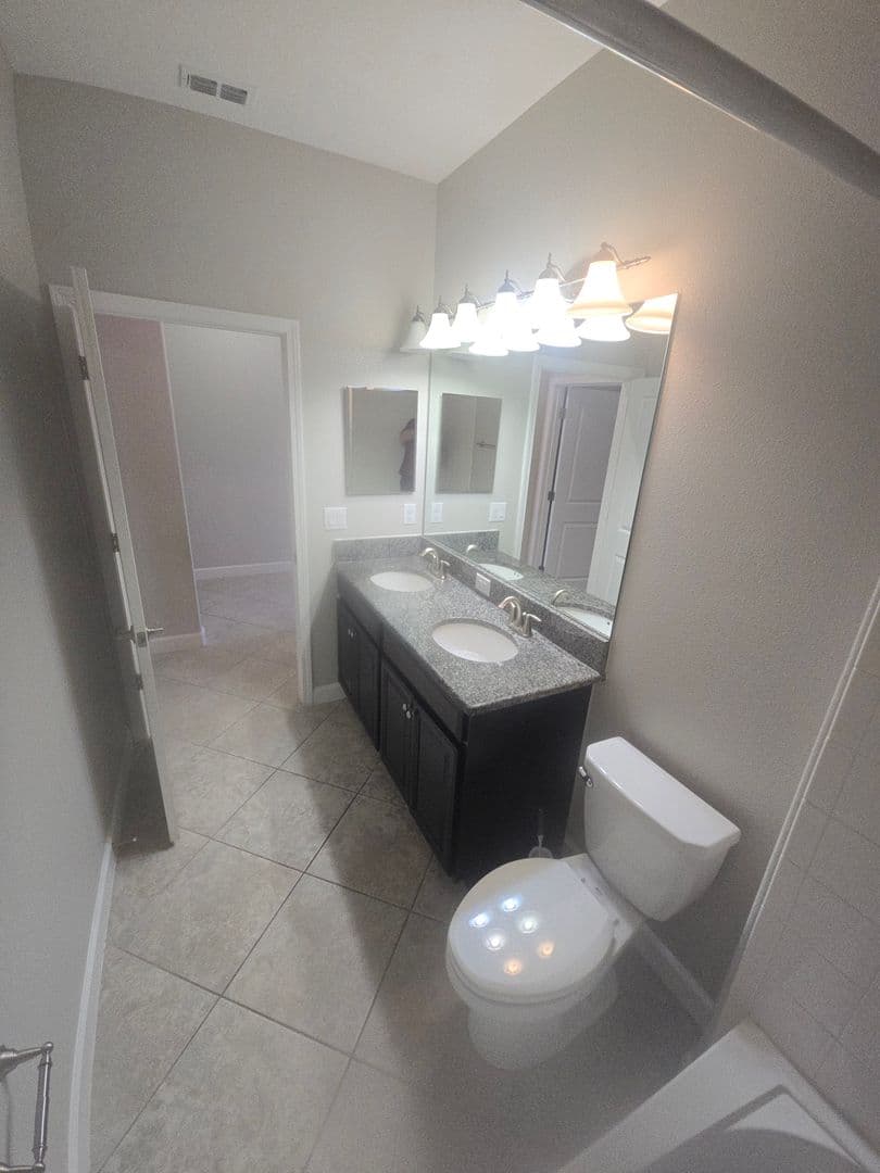 Riverview House: 14044 Tropical Kingbird Way