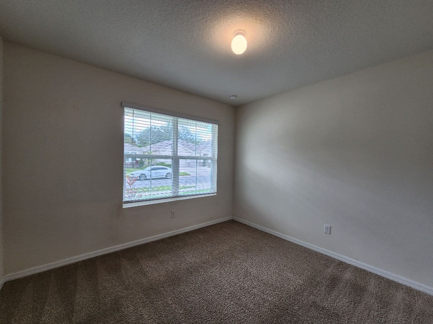 Brandon House: 2448 Knight Island Dr