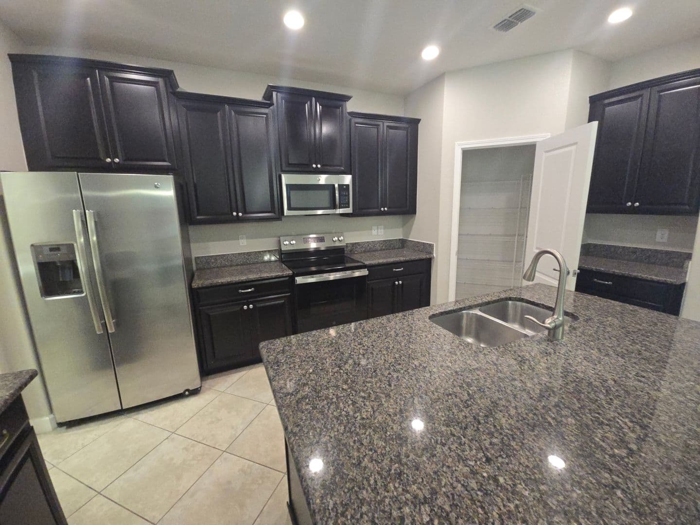 Riverview House: 14044 Tropical Kingbird Way