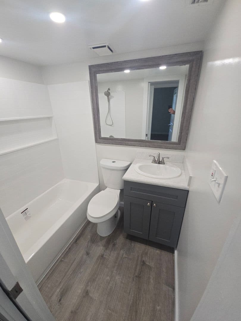 Brandon Condo: 108 Clock Tower Dr
