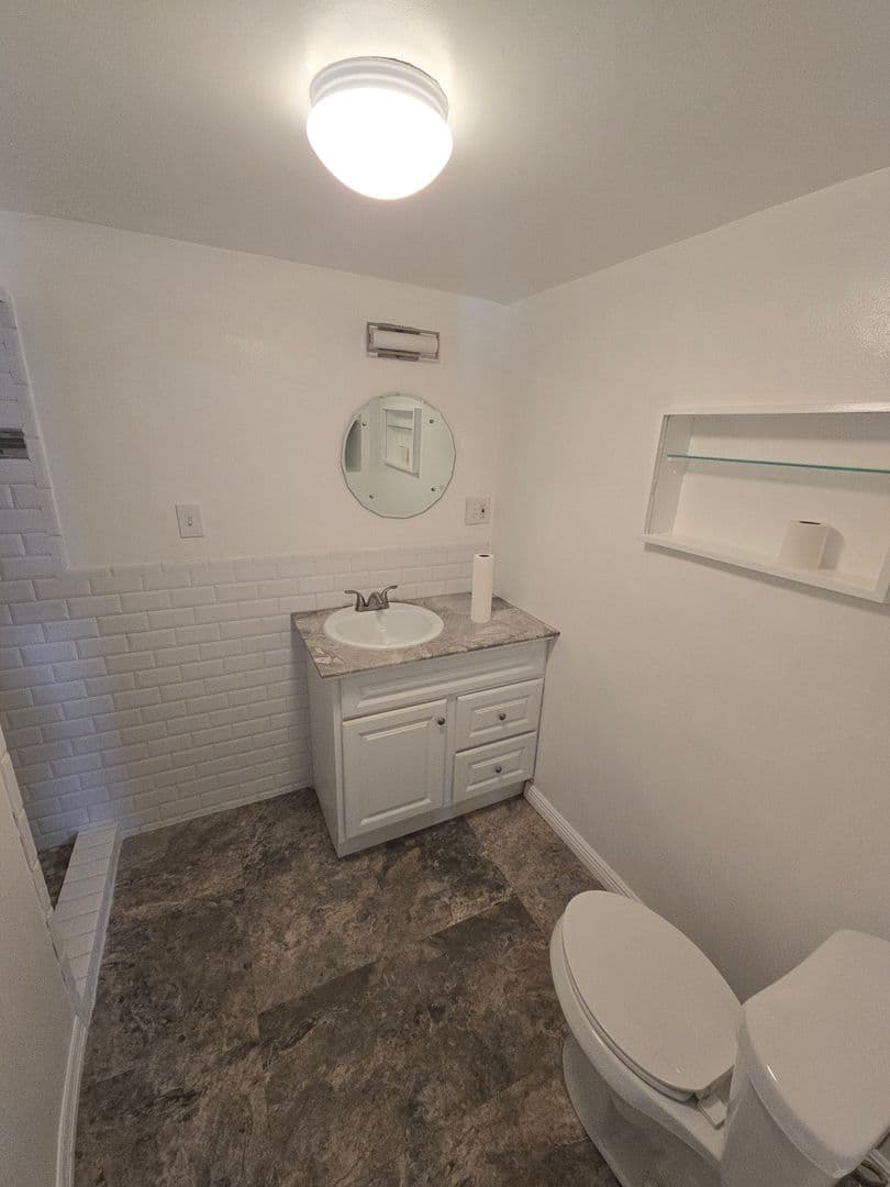 Tampa House: 7107 N Duncan Ave