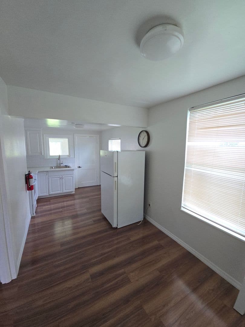 Tampa House: 7107 N Duncan Ave