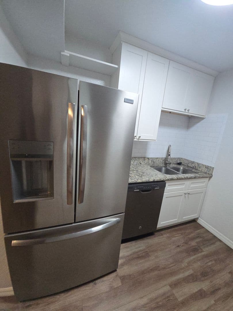 Brandon Condo: 115 Picardy Villa Cir