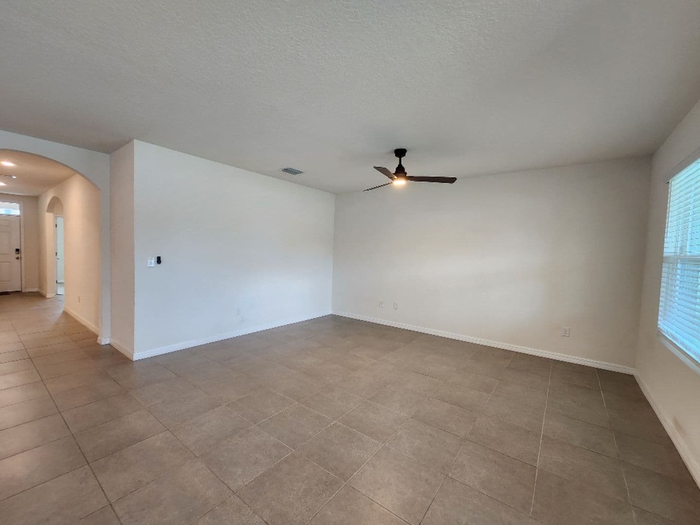 Brandon House: 2448 Knight Island Dr