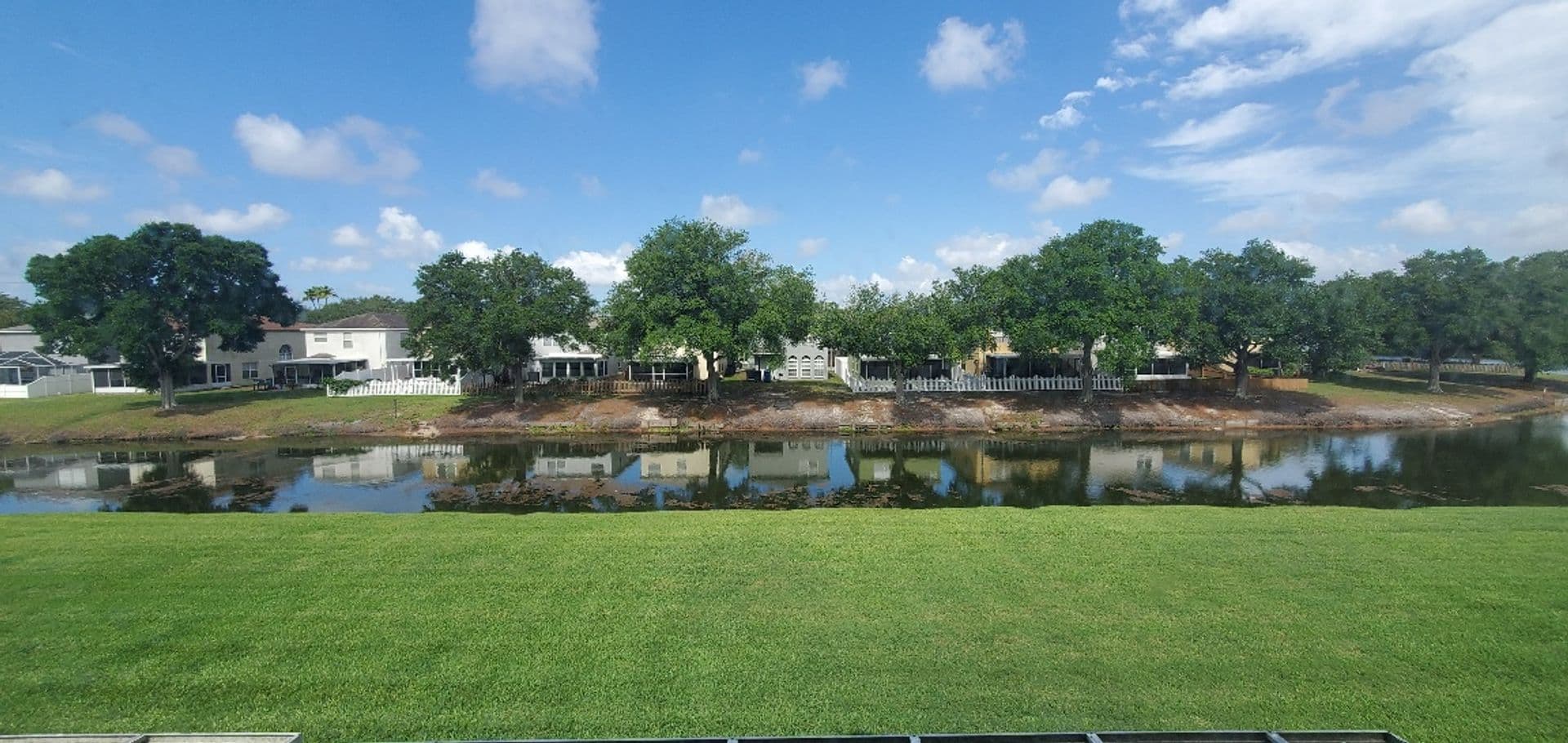 Brandon House: 337 Kensington Lake Cir