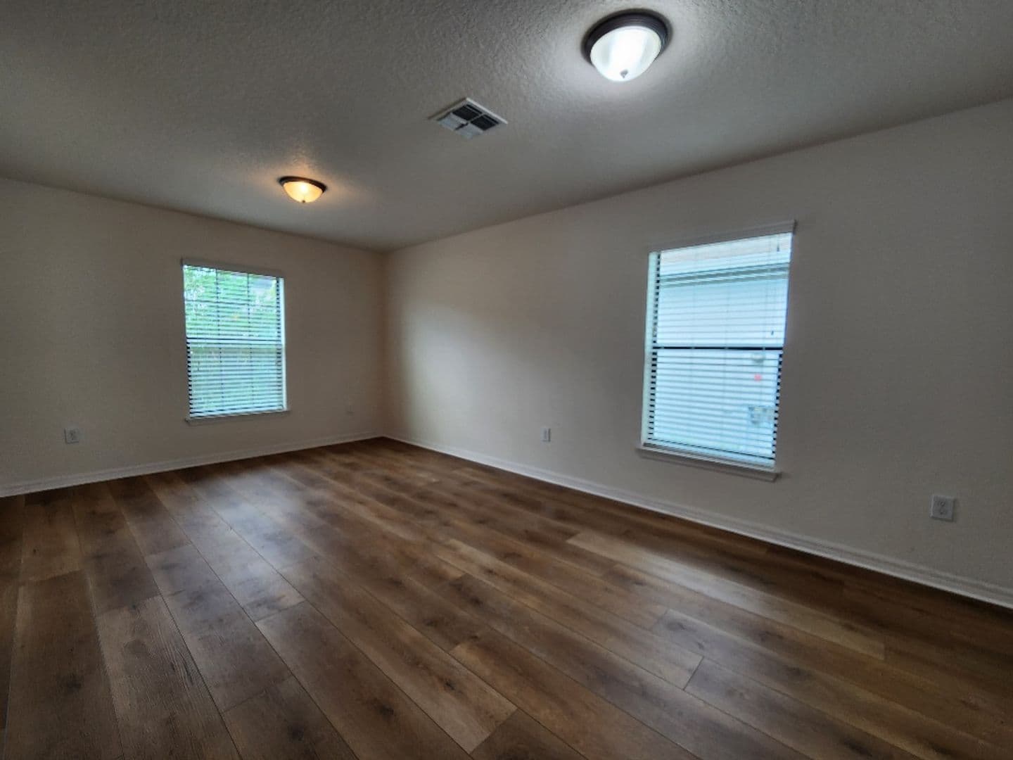 Riverview House: 11910 Winterset Cove Drive
