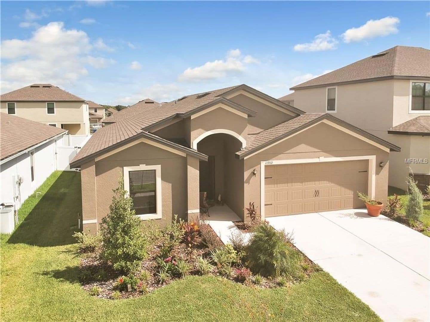 Riverview House: 11910 Winterset Cove Drive