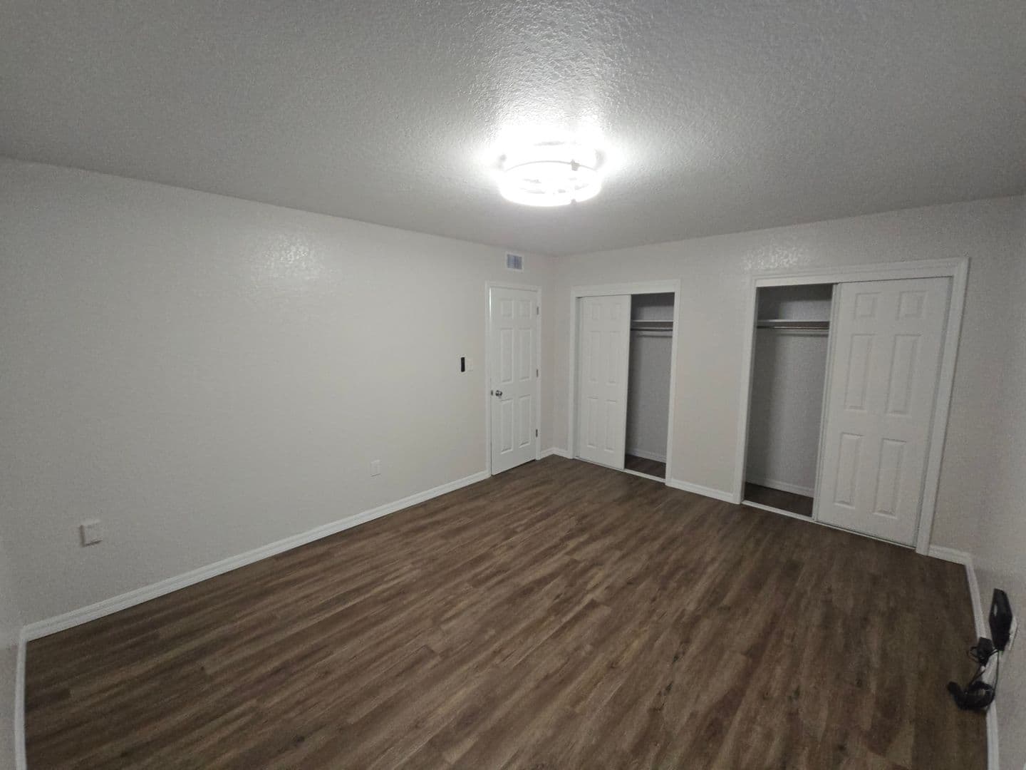 Brandon Condo: 115 Picardy Villa Cir