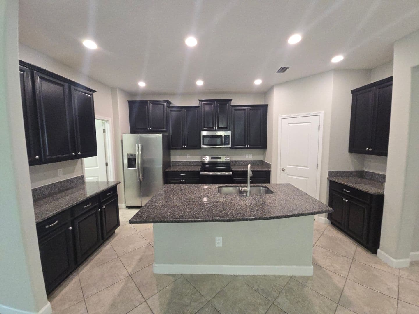 Riverview House: 14044 Tropical Kingbird Way
