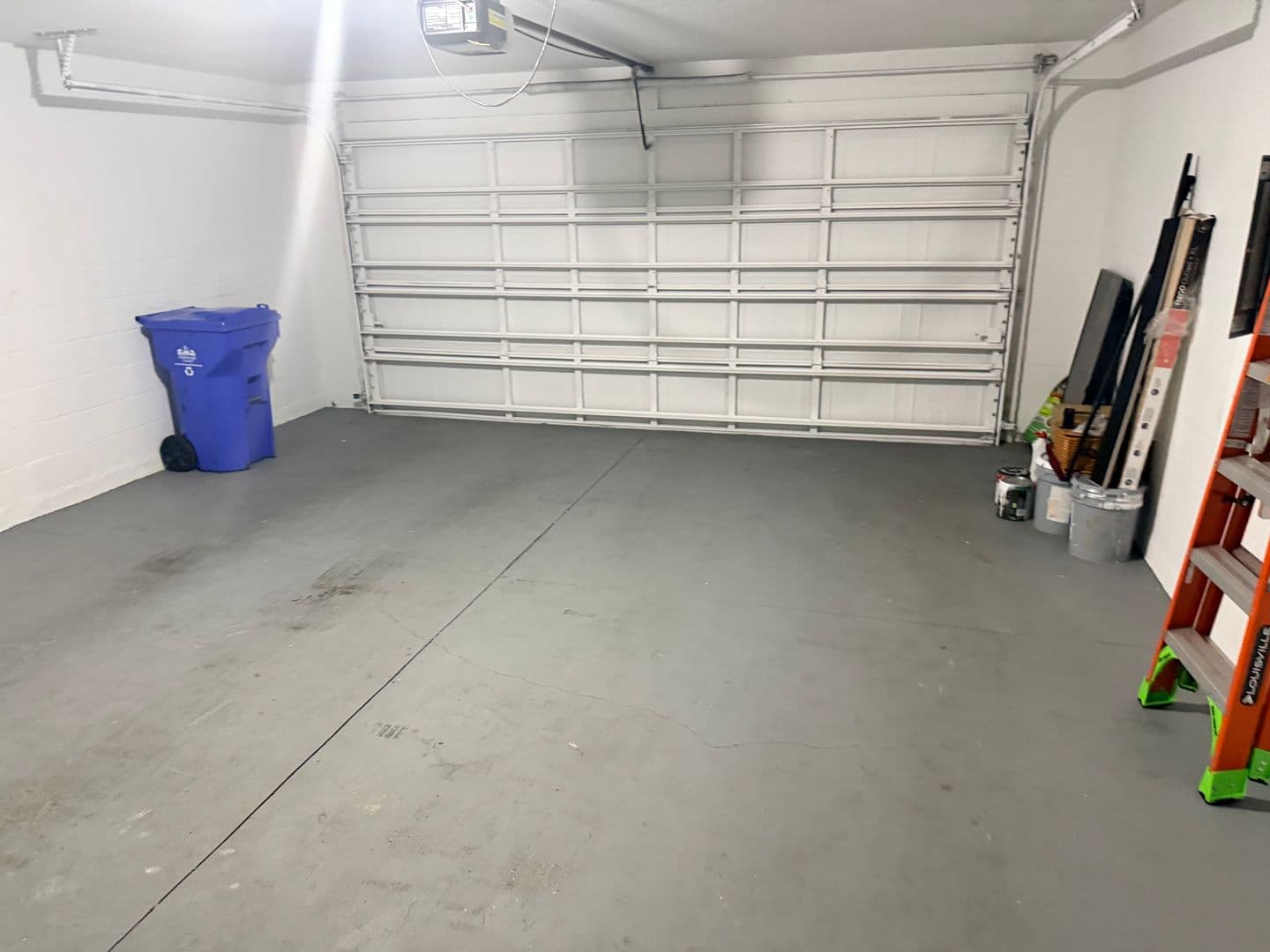 Ruskin House: 927 Culbreath green ct