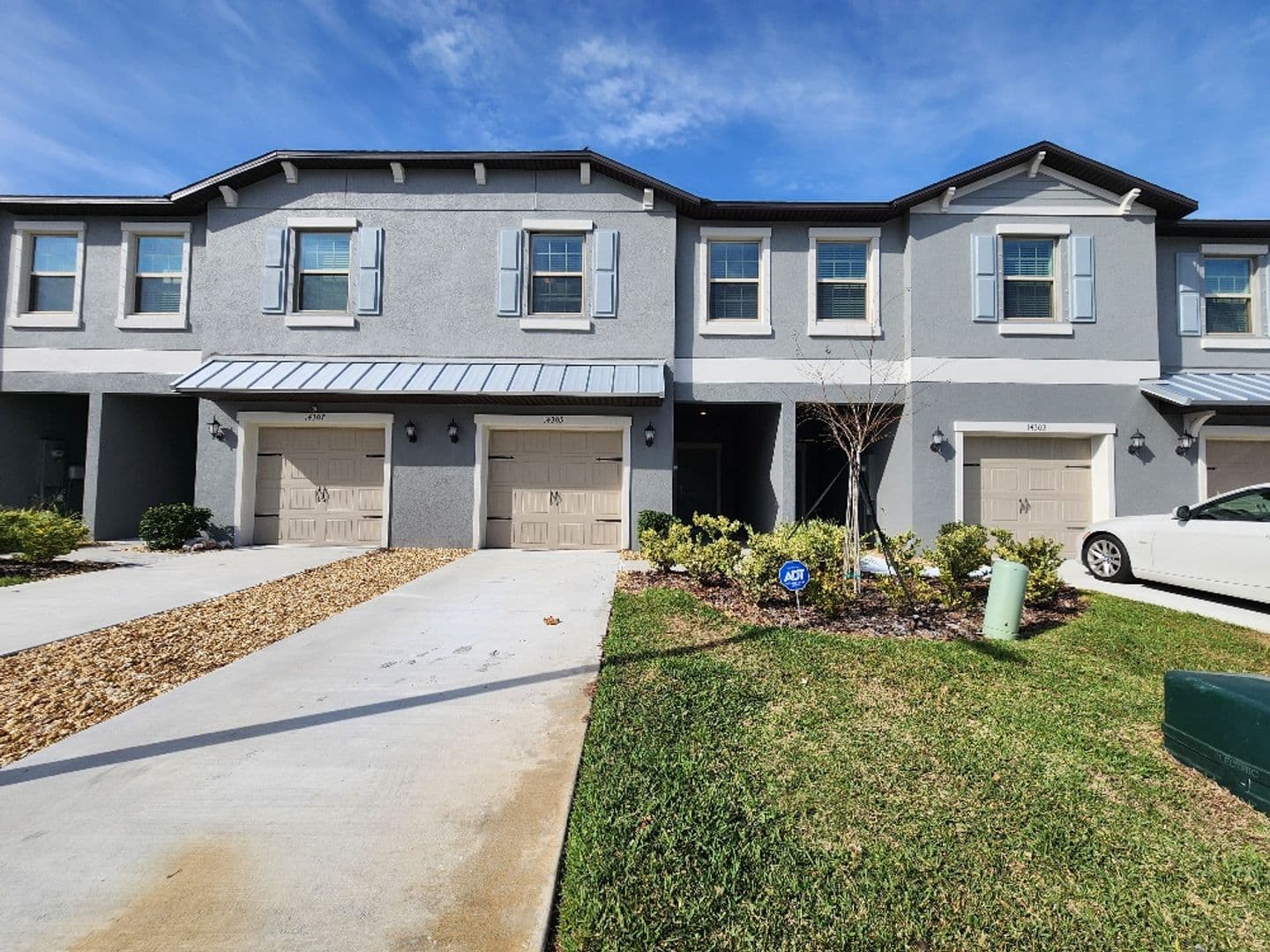 Sun City Center Townhome: 14305 Editors Note St