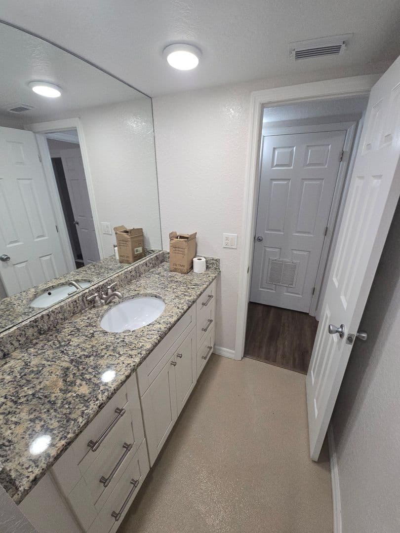 Brandon Condo: 115 Picardy Villa Cir