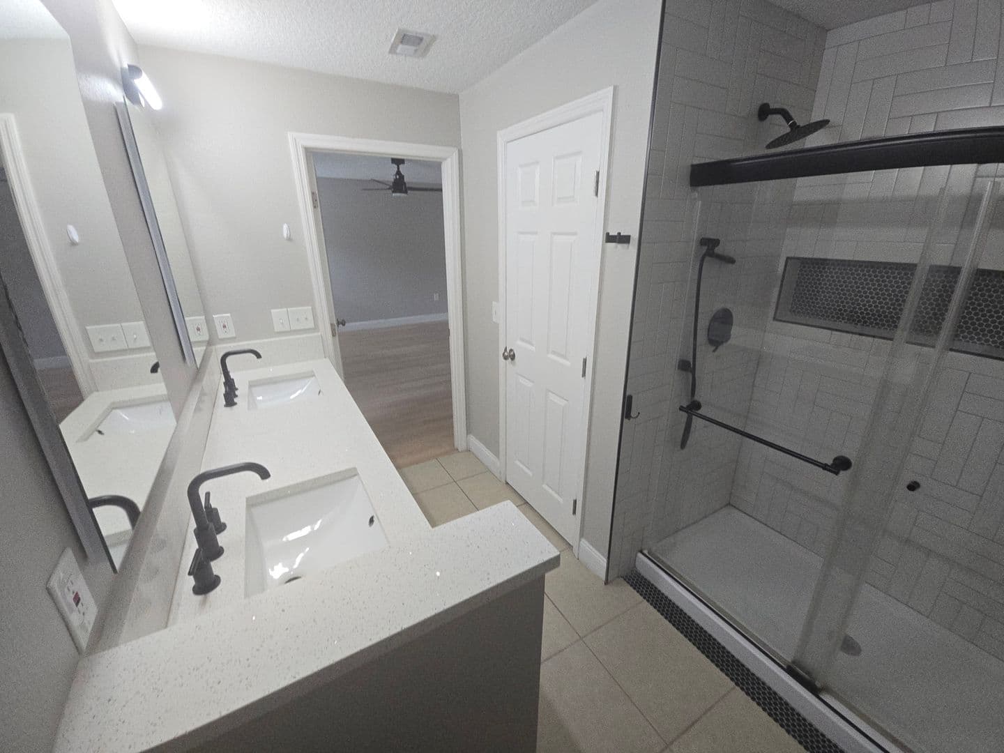 Ruskin House: 927 Culbreath green ct