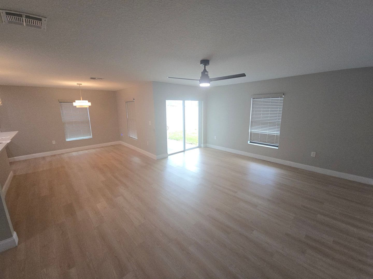 Ruskin House: 927 Culbreath green ct