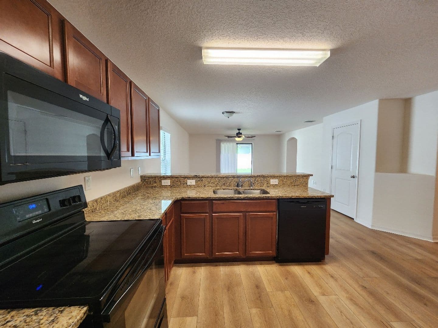 Riverview House: 11910 Winterset Cove Drive